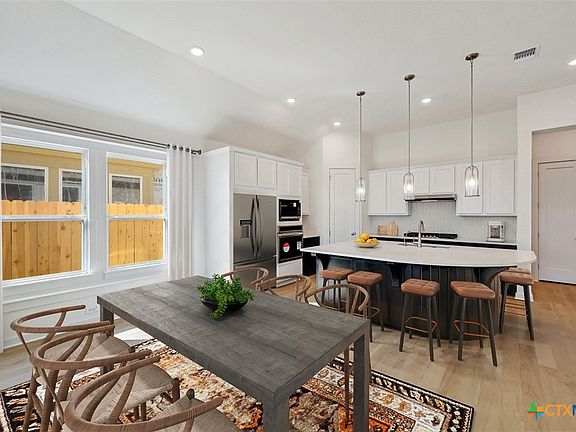 2nd image of 2812 Bergamot Dr