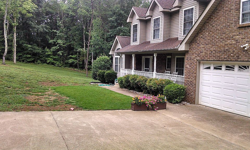 1st image of 1012 Lockridge Ln