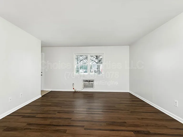 2611 Holton Ave #4 — Photo 8