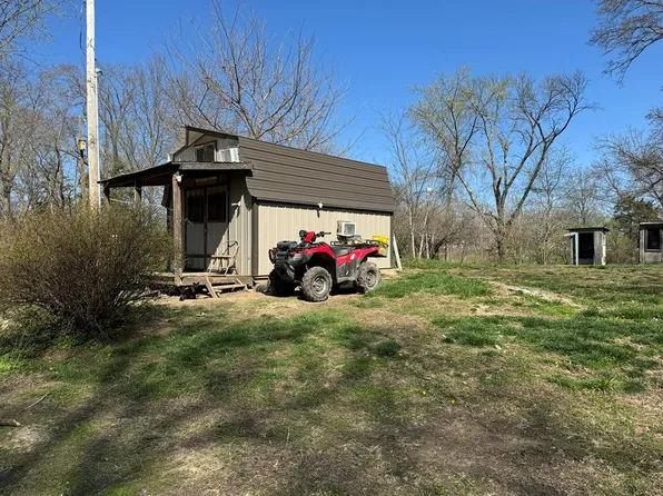 19201 Hopalong Trl, Novinger, MO 63559