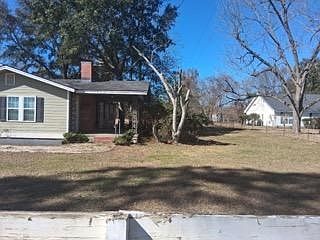 2nd image of 2075 Ellenburg Rd