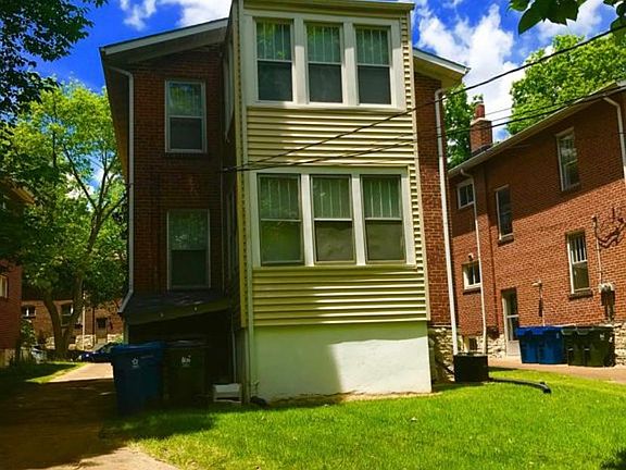 2nd image of 1244 Moorlands Dr Unit A