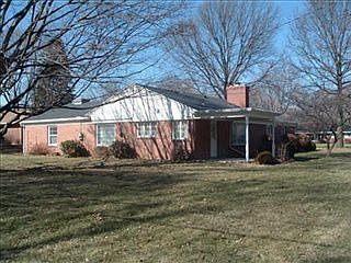 2nd image of 328 Cheltenham Dr