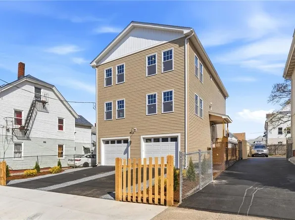37 Webb St, Pawtucket, RI 02860