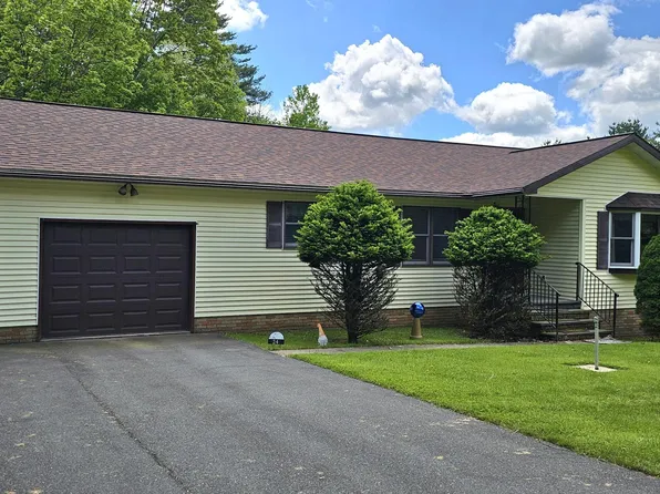 24 Buff Rd, Cochecton, NY 12726