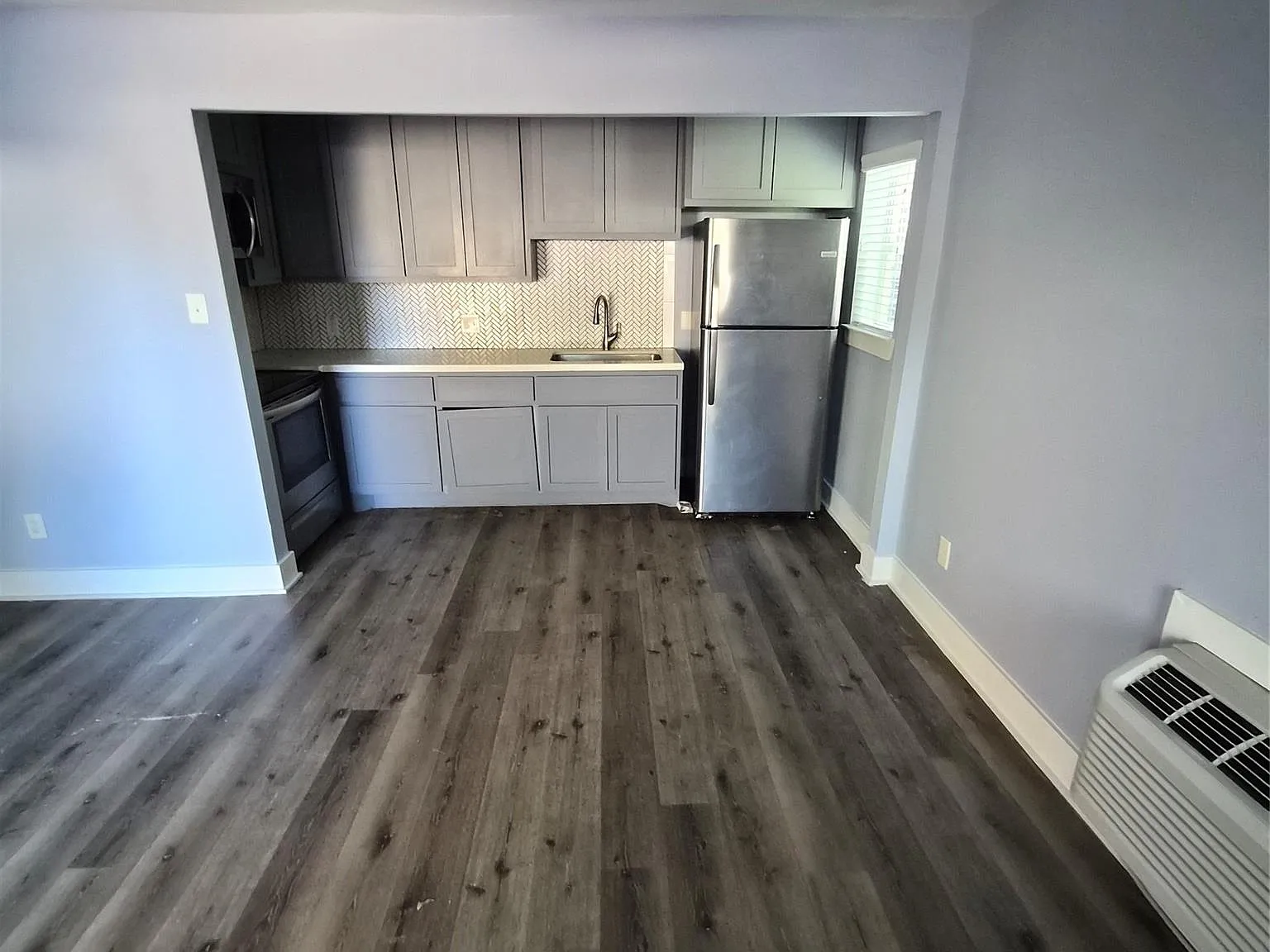 1 bed, 1.0 bath, $1,000 — Photo 4