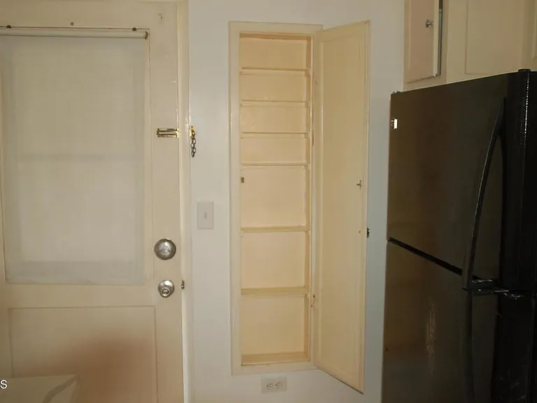 1637 Raymond Hill Rd — Photo 13