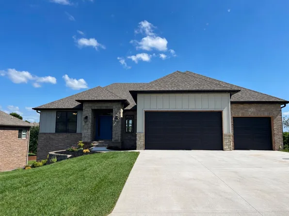 1620 W Silver Oak Drive, Springfield, MO 65810
