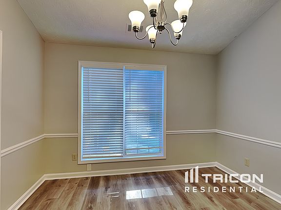 4th image of 3734 Windy Hill Dr SE