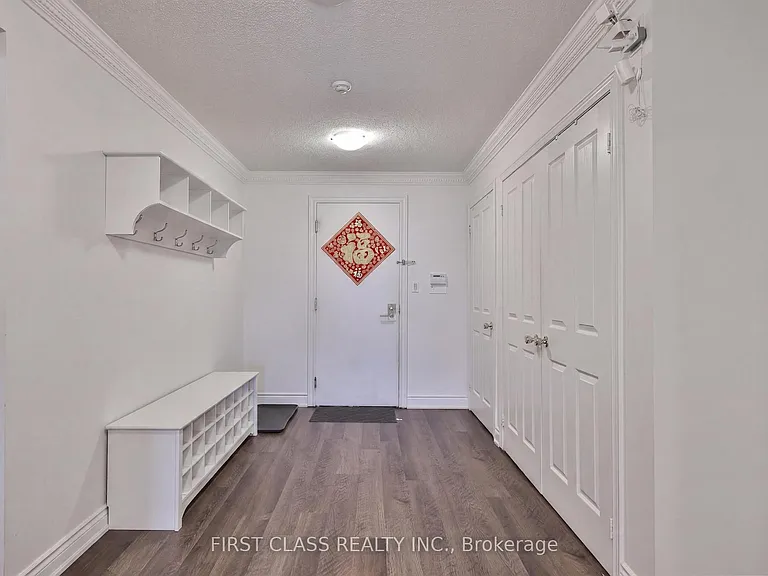 3181 Bayview Ave #902 — Photo 12