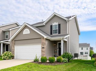 518 Palisades Dr, Saint Charles, MO 63301