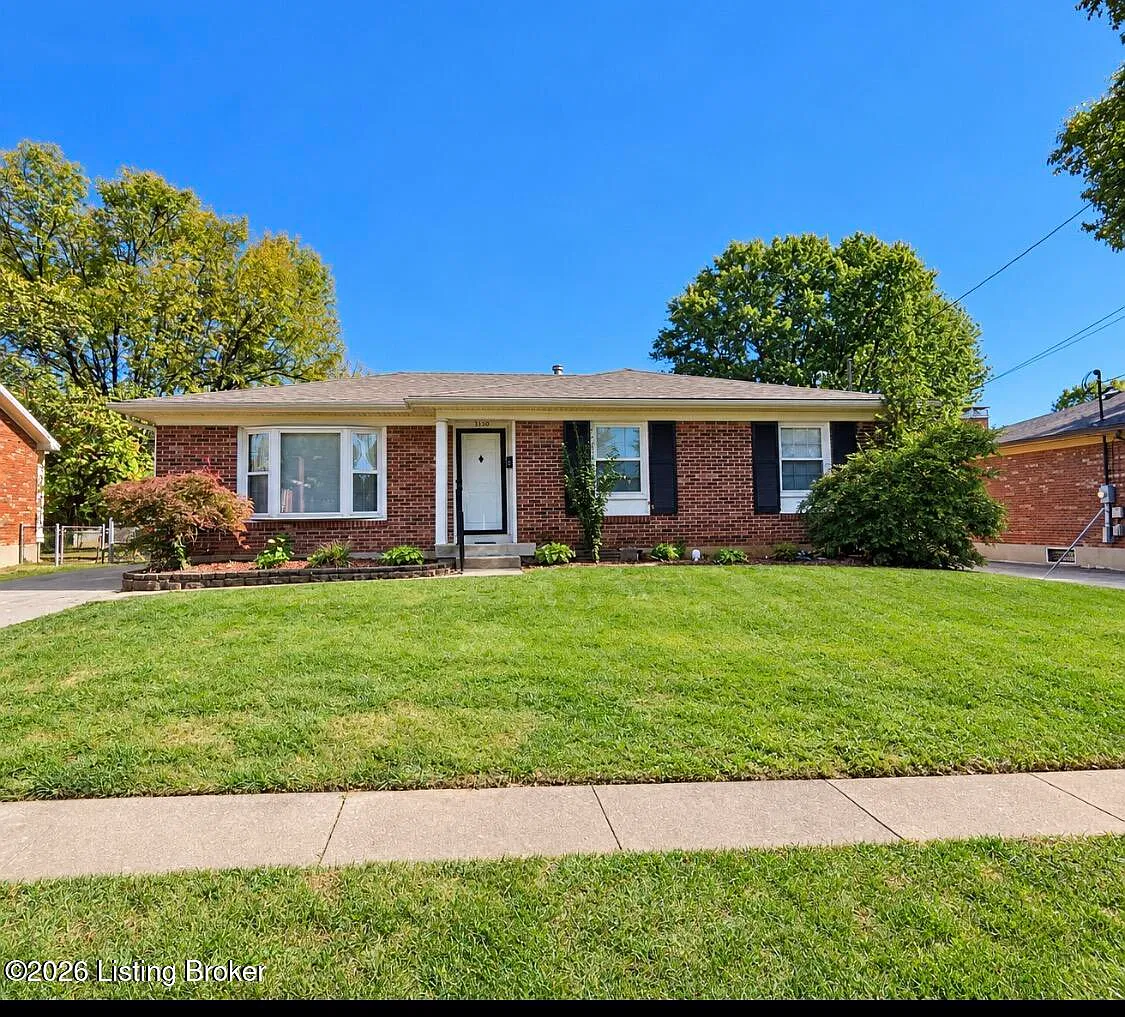 3 bed, 2.0 bath, 2508 sqft, $2,350 — Photo 1
