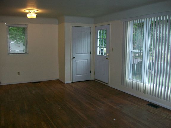 Spacious Living room.