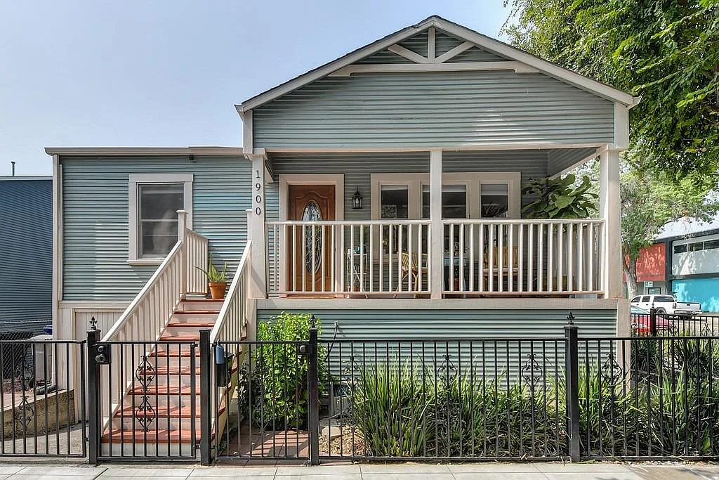 1900 7th St photo 1