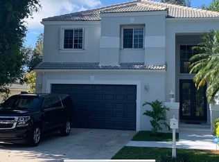 2055 Island Cir, Weston, FL 33326