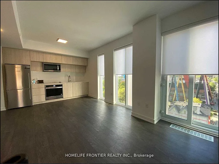50 McCaul St #1005 — Photo 8