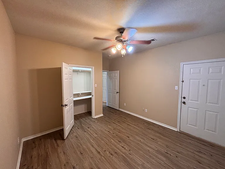 985 Underwood Rd — Photo 7