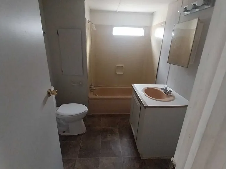 28-3566 Gordon Hwy #28 — Photo 6