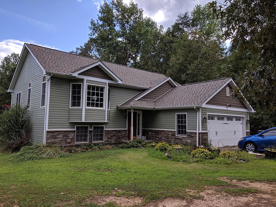 1st image of 114 Woodside Ln