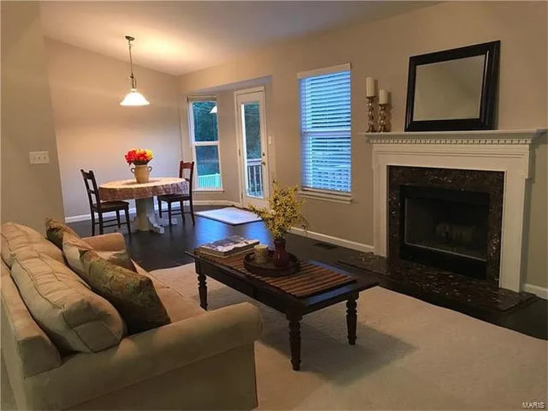 234 Spring Borough Dr — Photo 2