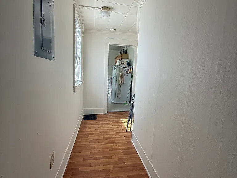322 W Seneca St #1 — Photo 4