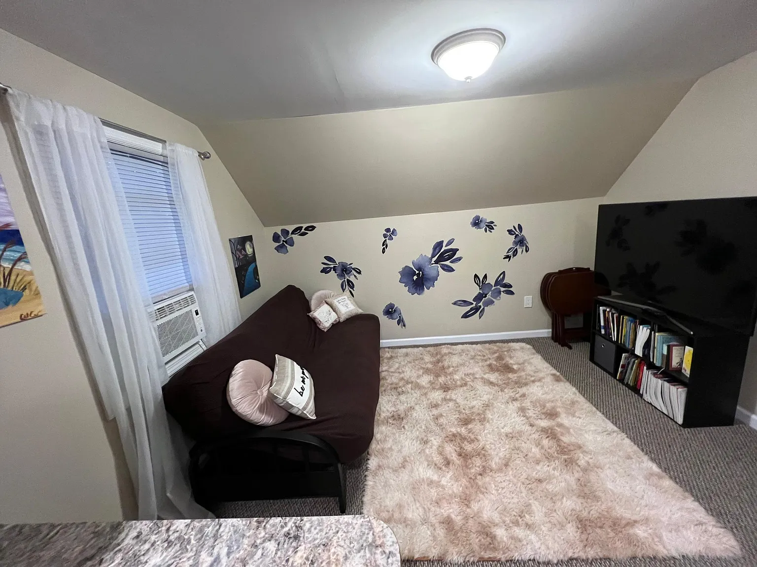 Warner Ln, Ronkonkoma — Photo 4