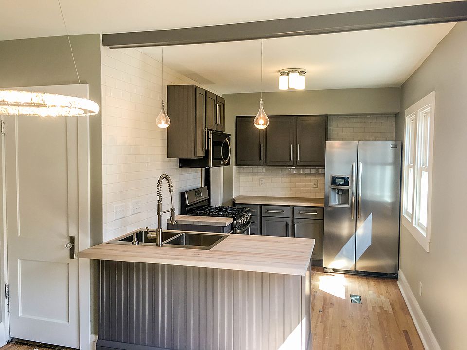 Open floor plan.