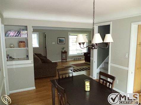 1420 catalpa drive 002.JPG
