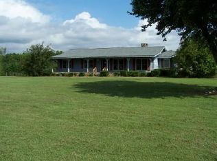 1126 Clemons Rd, Scottsboro, AL 35769