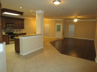 507 Birdsong Dr, League City, TX 77573