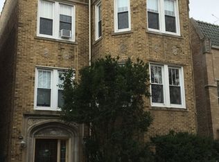 1317 W Arthur Ave, Chicago, IL 60626