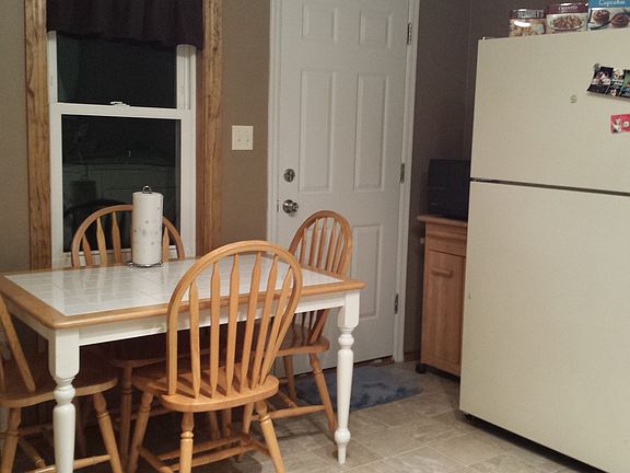 4th image of 1313 S Duck St