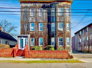 90 Weber Ave, Bridgeport, CT 06610