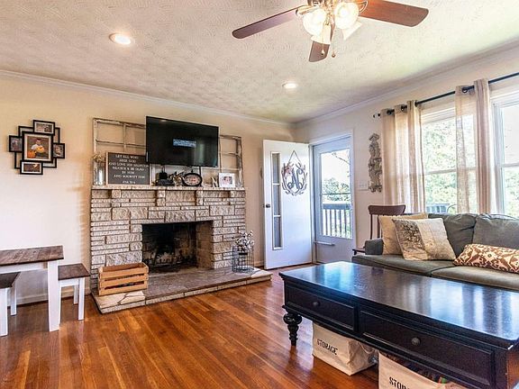 5th image of 539 Ventura Cir