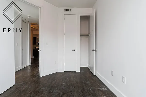 Rented by ERNY LLC | media 21