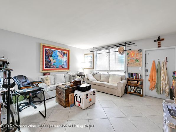 2565 S Ocean Blvd APT 219, Palm Beach, FL 33480