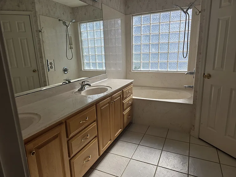 8958 Ellen Ct — Photo 7