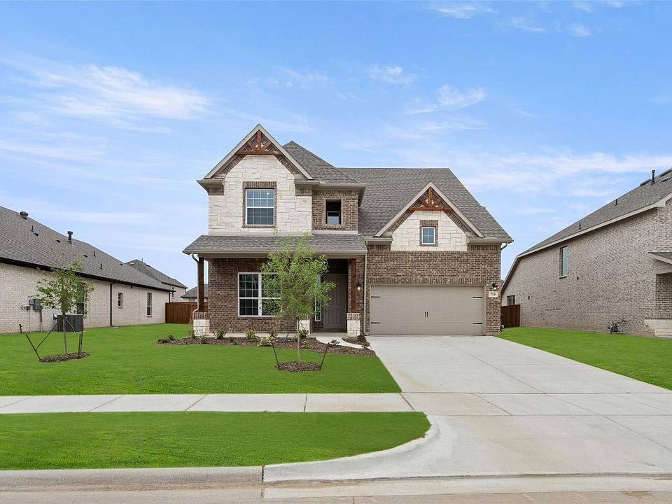 1st image of 705 Matador Ln