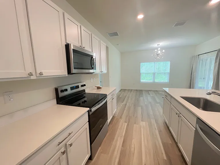 5259 SW 53rd Ln — Photo 8
