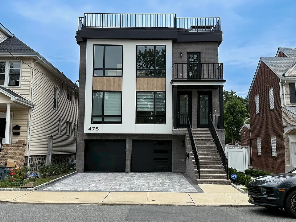 475 Oakdene Ave #1