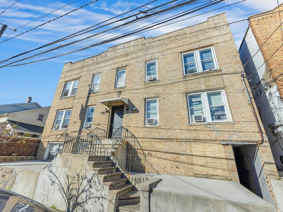 1st image of 1406 8th St APT 2