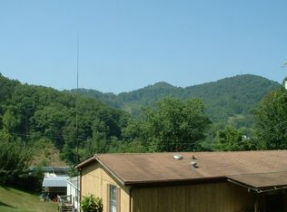 209 W Hall Hts, Sylva, NC 28779