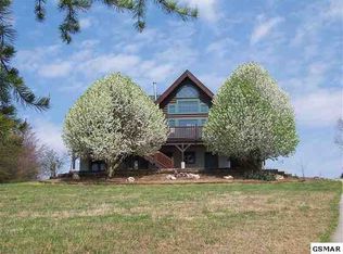 750 Malin Dr, Kodak, TN 37764