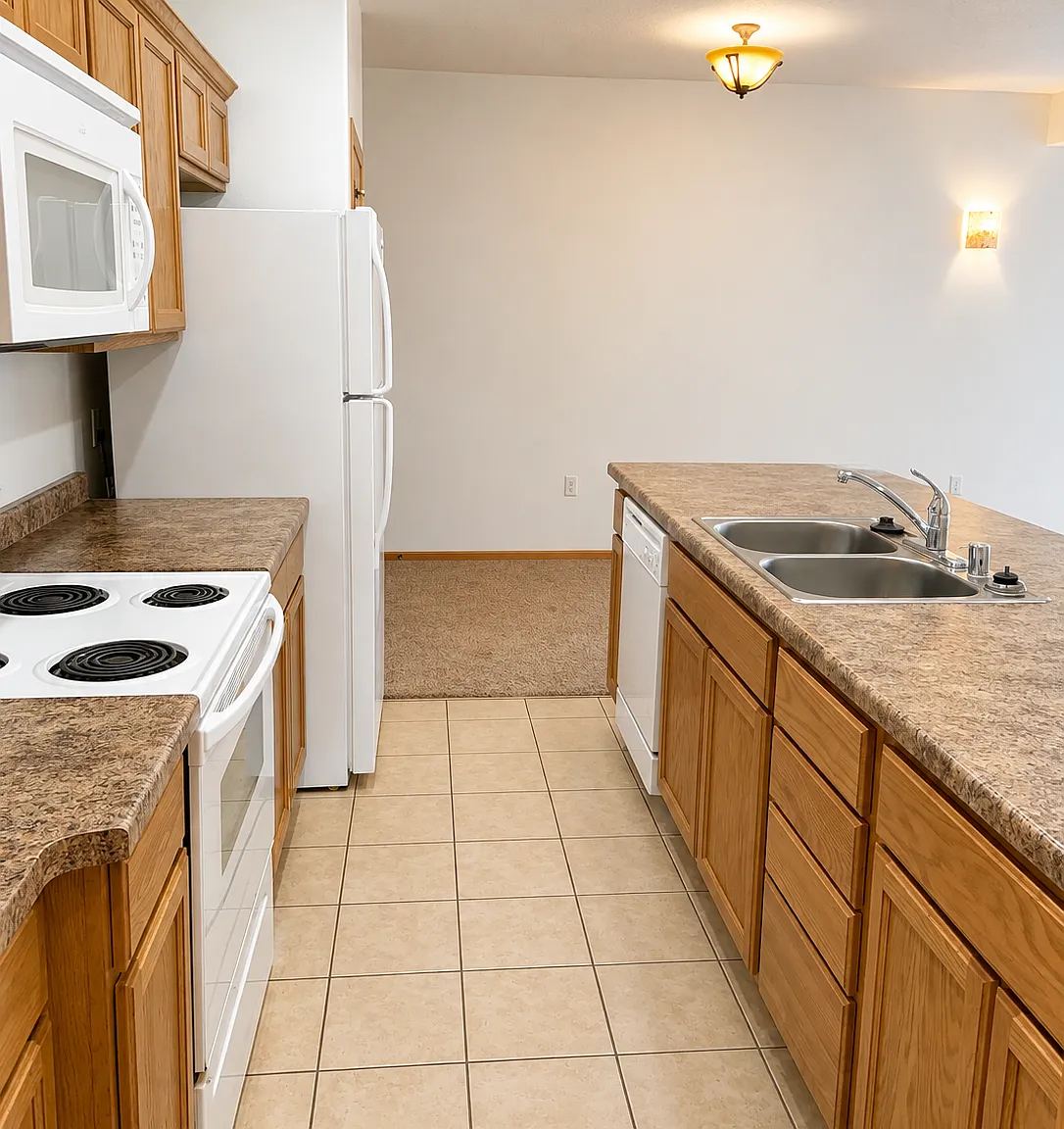 2 bed, 1.5 bath, 1000 sqft, $1,300 — Photo 2
