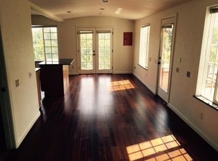 3021 SW Harbor Ln UNIT C, Seattle, WA 98126