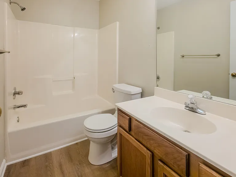 843 Claybrook Ct — Photo 18
