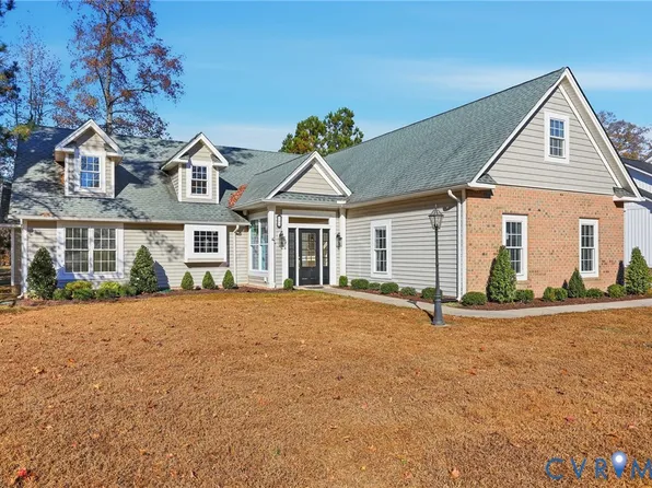 102 Creek Point Ct, Colonial Heights, VA 23834