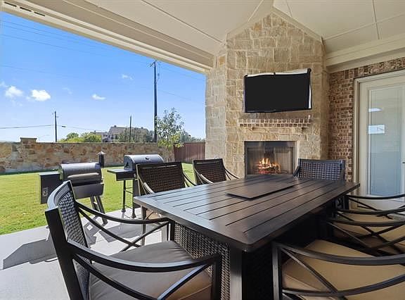 3rd image of 4121 Frontera Vista Dr