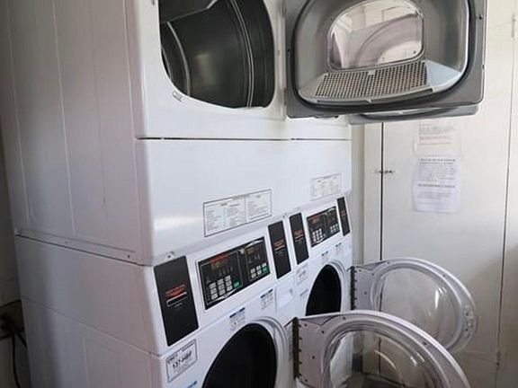 3rd image of 65 Greentree Ln #65