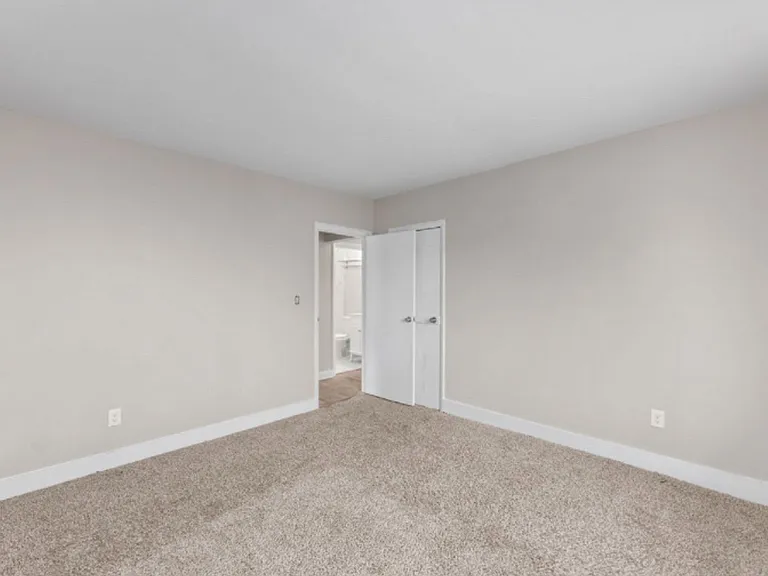 245 S 2nd St #11 — Photo 14